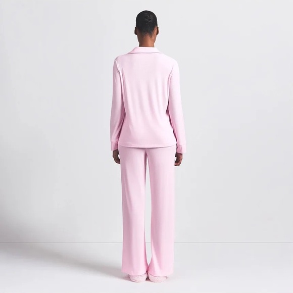 SKIMS Bloom Soft Lounge Button-Up Pajama Set - unreleased color! - Picture 3 of 3